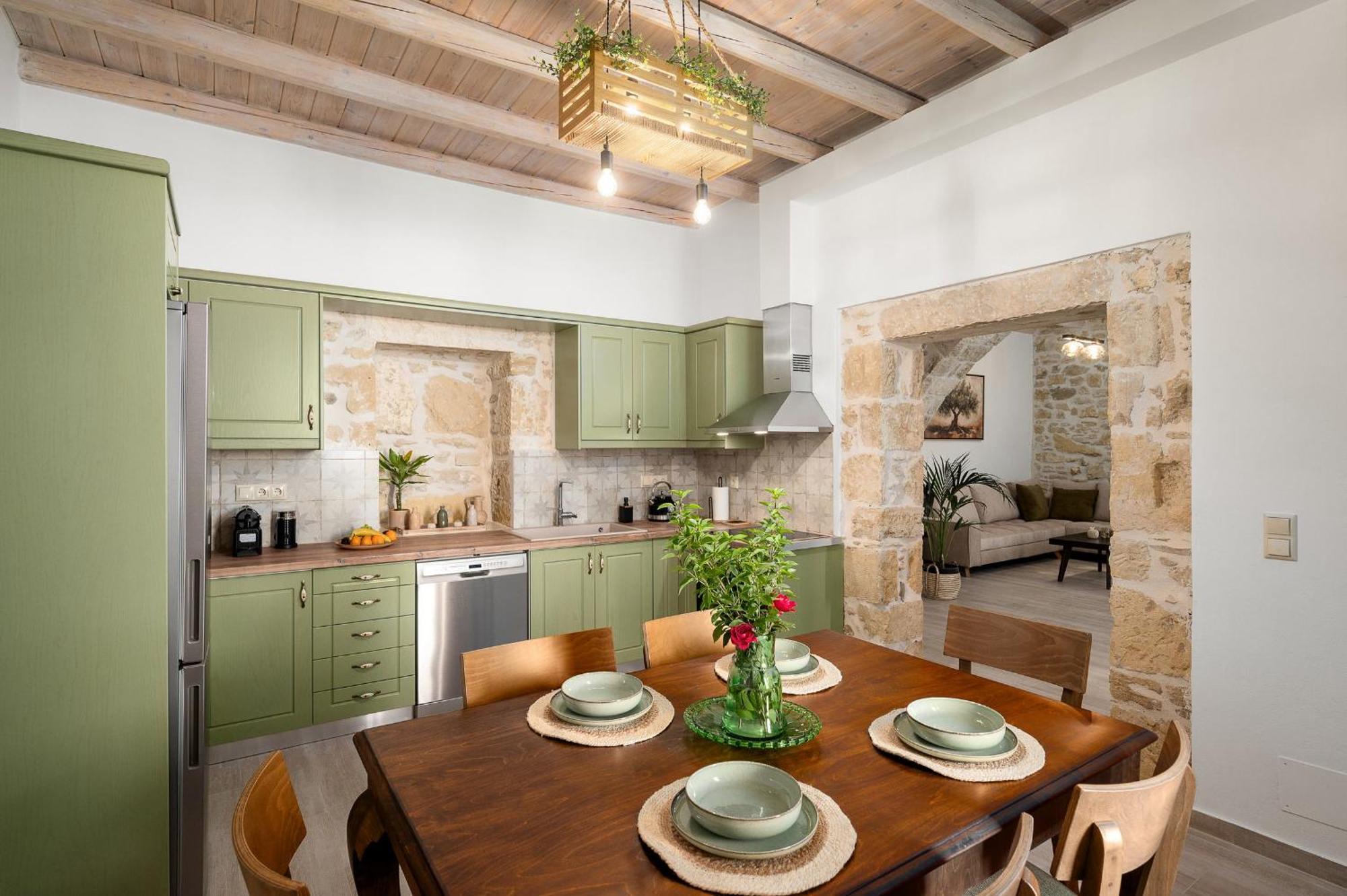 Papadia Luxury * Pitsidia