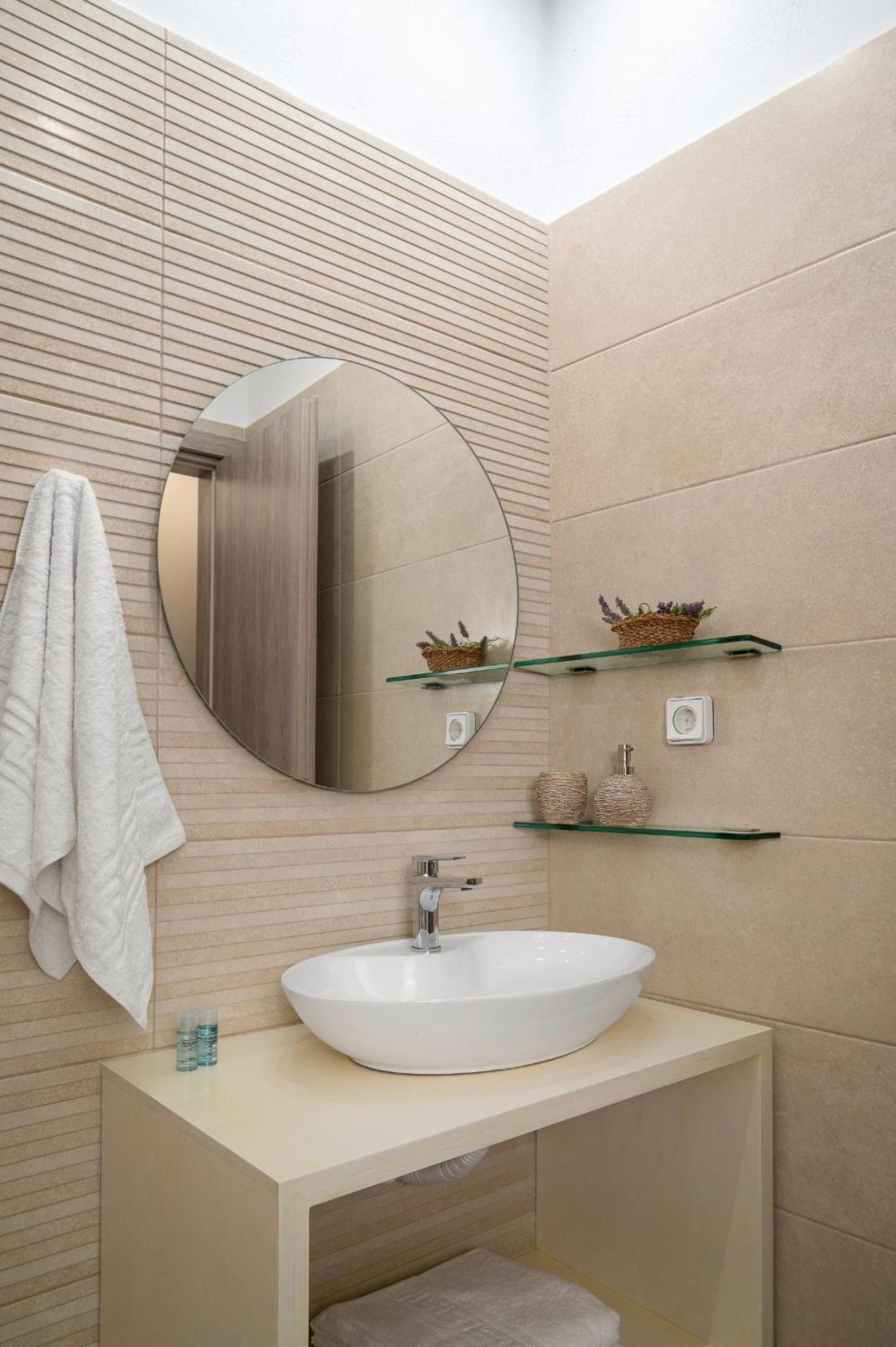 Papadia Luxury