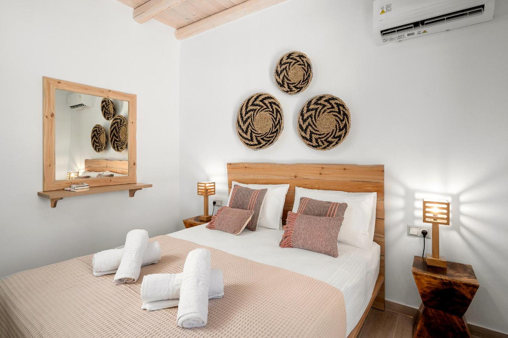 Papadia Luxury Apartment Pitsidia